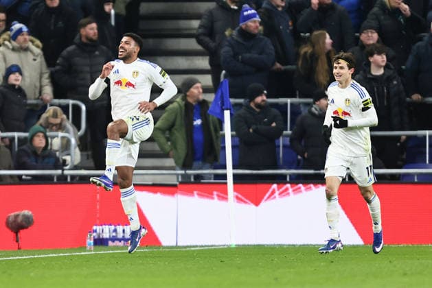 James Justin of Leeds United celebrates scoring their sides first goal Everton v Leeds, Premier League, Football, Hill Dickinson Stadium, Liverpool, UK - 26 Jan 2026Liverpool Hill Dickinson Stadium United Kingdom EDITORIAL USE ONLY No use with unauthorised audio, video, data, fixture lists, club league logos or live services. Online in-match use limited to 120 images, no video emulation. No use in betting, games or single club league player publications. Copyright: xPhilxOldham Shutterstockx 16426163o