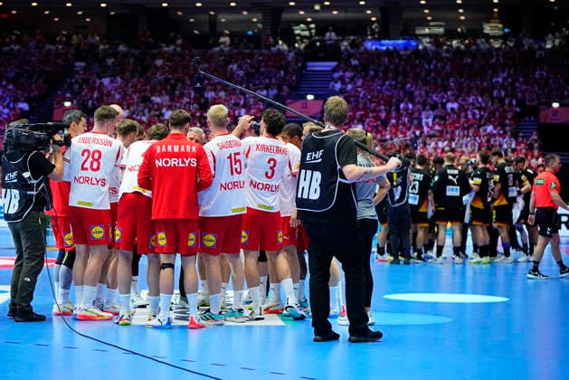 European Men s Handball Championship Denmark Germany Team time outs during the EHF Euro 2026 main round men s handball match between Denmark and Germany at Jyske Bank Boxen in Herning, Monday, January 26, 2026 Photo Bo Amstrup Scanpix 2026 , Herning Denmark  Copyright: BoxAmstrupx spdk20260126-213556-L