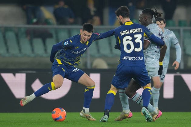 CALCIO - Serie A - Hellas Verona FC VS Udinese Calcio Tobias Slotsager of Hellas Verona FC is in action during the soccer match between Hellas Verona FC and Udinese Calcio, MD 22 of Serie A Enilive Italian soccer championship 2025 2026 at Marcantonio Bentegodi Stadium on January 26, 2026, Verona, Italy. Verona Italy  Copyright: xIPAxSport ABACAx