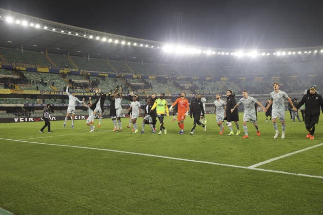 Udinese players celebrate the victory at the end of Hellas Verona FC vs Udinese Calcio, 22Â° Serie A Enilive 2025-26 game at Marcantonio Bentegodi stadium in Verona (VR), Italy, on January 26, 2026.  Copyright: xDavidexCasentini IPAxSportx xipa-agency.netx xx IPA_70601009 IPA_Agency_IPA70601009