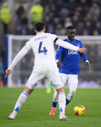 Everton v Leeds United, Premier League Everton s Idrissa Gueye and Leeds United s Ethan Ampadu in action during the Everton v Leeds United Premier League match at the Hill Dickinson Stadium, Liverpool, England on 26 January 2026 Credit: Gary Oakley Every Second Media Editorial use only. All images are copyright Every Second Media Limited. No images may be reproduced without prior permission. All rights reserved. Premier League and Football League images are subject to licensing agreements with Football DataCo Limited. see https: www.football-dataco.com Copyright: xIMAGO EveryxSecondxMediax ESM-1774-0064 GaryxOakleyx xEveryxSecondxMediax