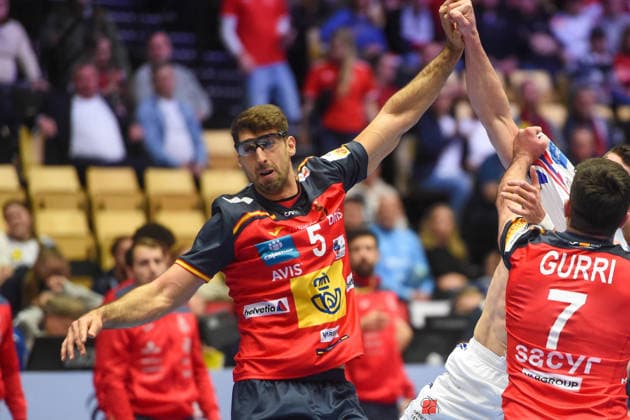Handball I Men I European Championship 2026 I Main Round Group II I Matchday 3 I Spain France I 26 01 2026 Antonio Serradilla 5, Spain , Jan Gurri 7, Spain Copyright: xLobeca JanxKirschnerx
