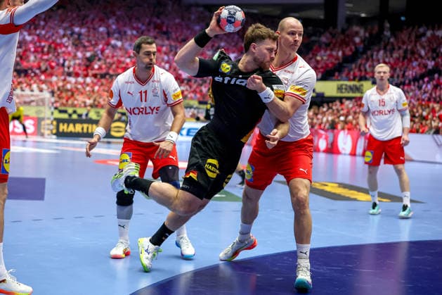 26 01 2026, Handball, Men s EHF EURO 2026, Germany Denmark, Jyske Bank Boxing in Herning, Denmark, Main Round Johannes Golla Germany 04 in a duel against Rasmus Lauge Schmidt Denmark 11 Simon Hald Jensen Denmark 34 Denmark