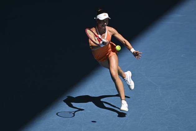 Australian Open 2026 MELBOURNE, AUSTRALIA - JANUARY 27: Iva Jovic (USA) in action against Aryna Sabalenka (not seen) during the Quarterfinals at the Australian Open grand slam tennis tournament at Melbourne Park in Melbourne, Australia on January 27, 2026 Mark Avellino Anadolu Melbourne Australia. Editorial use only. Please get in touch for any other usage.  Copyright: x2026xAnadoluxMarkxAvellinox