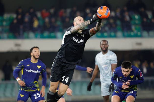 Hellas Verona Vs Udinese Calcio in Verona - 26 Jan 2026 Simone Perilli of Hellas Verona in action during the Italian Serie A soccer match Hellas Verona vs Udinese Calcio at Marcantonio Bentegodi Stadium. Final score Hellas Verona 1:3 Udinese Calcio Verona Italy Copyright: xEmanuelexPennacchiox xSOPAxImagesx _PR12266