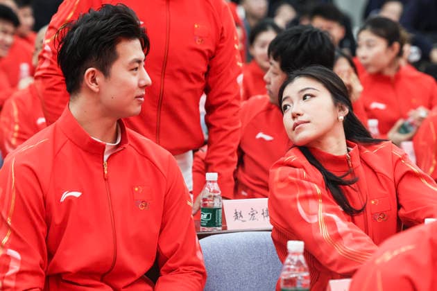(260127) -- BEIJING, Jan. 27, 2026 -- Figure skaters Wang Shiyue and Liu Xinyu (L) of the Chinese delegation for Milan-Cortina 2026 Olympic Winter games, Winterspiele,Spiele, Summer games are seen the inaugural meeting of the Chinese delegation for Milan-Cortina 2026 Olympic Winter Games in Beijing, capital of China, on Jan. 27, 2026. ) (SP)CHINA-BEIJING-MILAN-CORTINA 2026 OLYMPIC WINTER GAMES-CHINESE DELEGATION (CN) NaxYuqi 