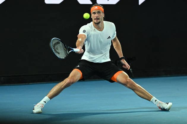 Australian Open - Melbourne Alexander Zverev (GER) during his quarter final round match at the 2026 Australian Open at Melbourne Park in Melbourne, AUSTRALIA, on January 27, 2026. Photo by Corinne Dubreuil ABACAPRESS.COM Melbourne Australia  Copyright: xDubreuilxCorinne ABACAx