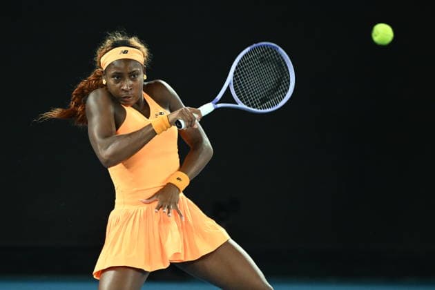 TENNIS AUSTRALIAN OPEN, Coco Gauff of USA in action during the Women™s quarter final match against Elina Svitolina of Ukraine on day 10 of the 2026 Australian Open tennis tournament at Melbourne Park in Melbourne, Tuesday, January 27, 2026. ( NO ARCHIVING MELBOURNE VICTORIA AUSTRALIA  Copyright: xJOELxCARRETTx 20260127168518057930