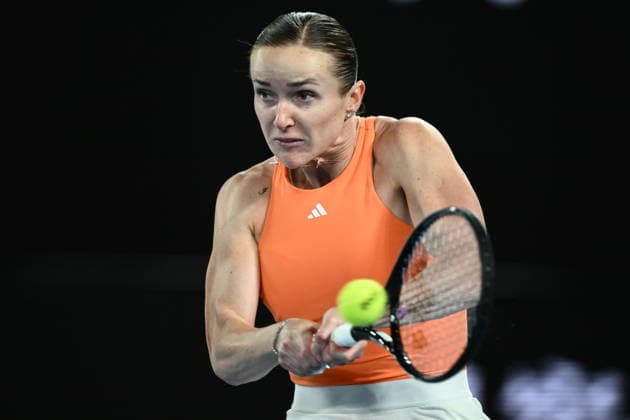 TENNIS AUSTRALIAN OPEN, Elina Svitolina of Ukraine in action during the Women™s quarter final match against Coco Gauff of USA on day 10 of the 2026 Australian Open tennis tournament at Melbourne Park in Melbourne, Tuesday, January 27, 2026. ( NO ARCHIVING MELBOURNE VICTORIA AUSTRALIA  Copyright: xJOELxCARRETTx 20260127129162420250