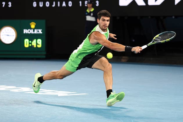 Carlos Alcaraz during his quarter-final match Australian Open tennis tournament, Day Ten, Melbourne Park, Australia - 27 Jan 2026Melbourne Melbourne Park Victoria (VIC) Australia  Copyright: xEllaxLing Shutterstockx 16403664cn