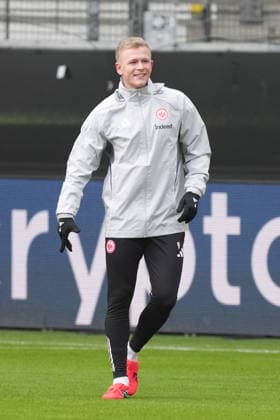 Jonathan Burkardt Eintracht Frankfurt back on the ball at Eintracht Frankfurt Frankfurt 27 01 2026 Eintracht Frankfurt final training, Deutsche Bank Park, Matchday 8 Champions League