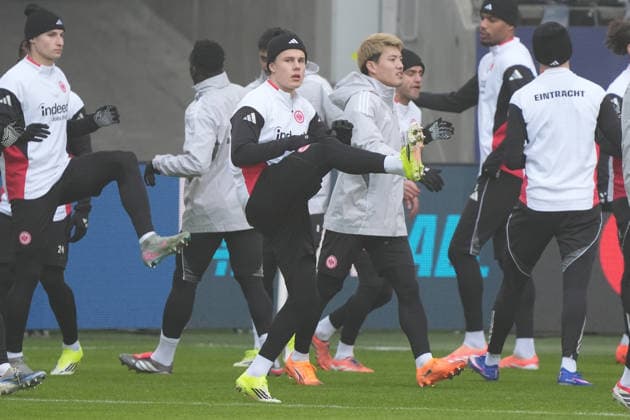Love Arrhov Eintracht Frankfurt , Ritsu Doan Eintracht Frankfurt Frankfurt 27 01 2026 Eintracht Frankfurt final training, Deutsche Bank Park, Matchday 8 Champions League