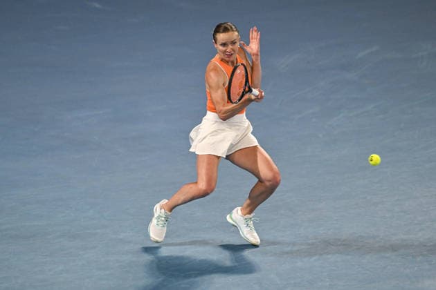 Australian Open 2026 MELBOURNE, AUSTRALIA - JANUARY 27: Elina Svitolina (UKR) in action against Coco Gauff (USA) (not seen) during the Quarterfinals at the Australian Open grand slam tennis tournament at Melbourne Park in Melbourne, Australia on January 27, 2026 Mark Avellino Anadolu Melbourne Australia. Editorial use only. Please get in touch for any other usage.  Copyright: x2026xAnadoluxMarkxAvellinox