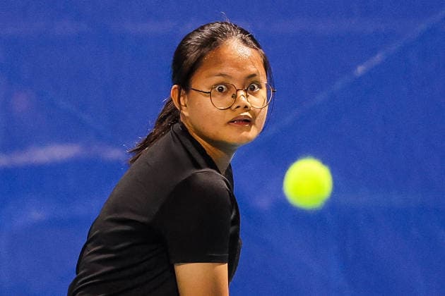 (260127) -- MANILA, Jan. 27, 2026 -- Kaye Ann Emana competes during the women s singles round of 32 match between Tatiana Prozorova of Russia and Kaye Ann Emana of the Philippines at the WTA, Tennis Damen Philippine Women s Open in Manila, the Philippines, Jan. 27, 2026. ) (SP)PHILIPPINES-MANILA-TENNIS-WTA PHILIPPINE WOMEN S OPEN-SINGLES RouellexUmali 