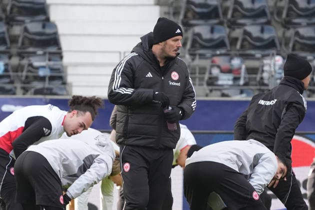 Interim coach Alex Meier Eintracht Frankfurt Frankfurt 27 01 2026 Eintracht Frankfurt final training, Deutsche Bank Park, Matchday 8 Champions League