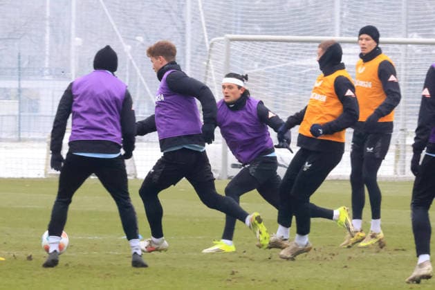 DEU, DFL, 2 FBL Hertha BSC, Training, 27 01 2026, Sportforum, Berlin, DEU, DFL, 2 FBL Hertha BSC, Training, im Bild Hertha Spielerkreis, Fabian Reese Hertha BSC Berlin 11 DFL regulations prohibit any use of Photographs as image sequences and or quasi video nordphotoxGmbHx xEngler nph00076