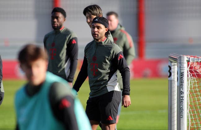 Football, Men, Champions League, Season 2025 2026, FC Bayern Munich, Final training Serge Gnabry FC Bayern Munich standing, head, upper body
