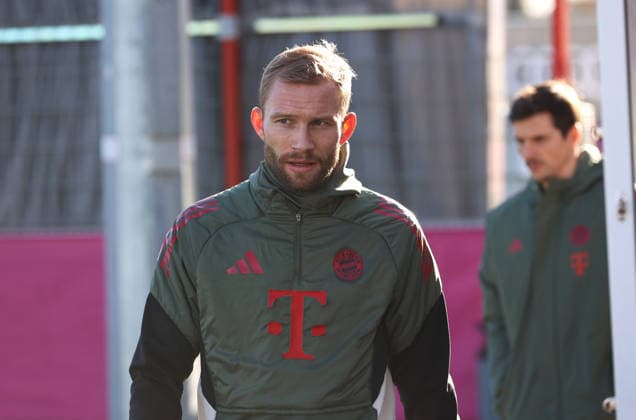 Football, Men, Champions League, Season 2025 2026, FC Bayern Munich, Final training Konrad Laimer FC Bayern Munich in recovery training, Head, Upper body