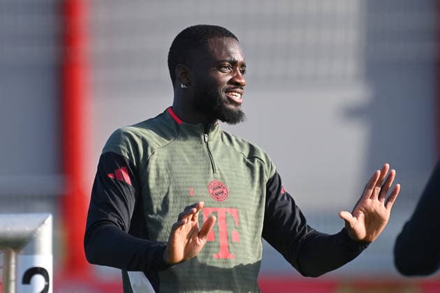 Dayot UPAMECANO Bayern Muenchen , gestures,gives instructions,action,single image,cropped single motif,half figure,half figure preview soccer Champions League,season 2025 26, league phase final training,training PSV Eindhoven FC Bayern Muenchen on 27 01 2026