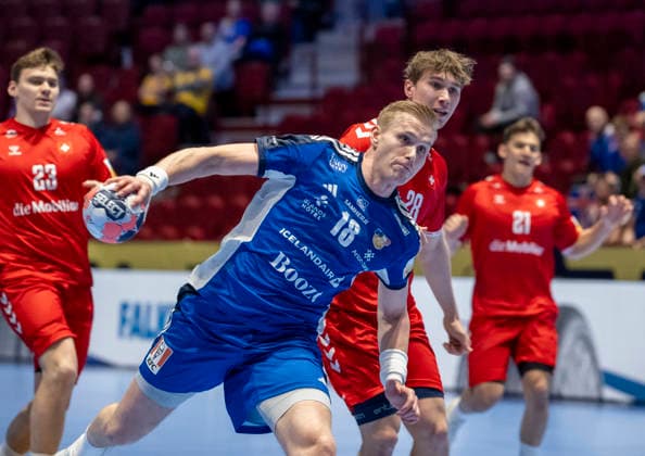 MALMÖ 2026 01 27 Iceland™s ElliÃ°i ViÃ°arsson in action during the 2026 EHF European Men s Handball Championship the EHF Euro 2026 main round match between Switzerland and Iceland at the Malmö Arena, in Malmö, Sweden, on January 27, 2026 MALMÖ SWEDEN x50090x  Copyright: xJohanxNilssonx xTTx EHF EURO 2026 SWITZERLAND-ICELAND