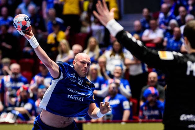 260127 Arnar Freyr Arnarsson of Iceland during the EHF European Handball Championship main round match between Switzerland and Iceland on January 27, 2026 in Malmö Photo Petter Arvidson BILDBYRAN kod PA PA1140 handball handball handball handballs em 2026 schweiz island ehf european handball championship switzerland iceland bbeng  Copyright: PETTERxARVIDSON BB260127PA005
