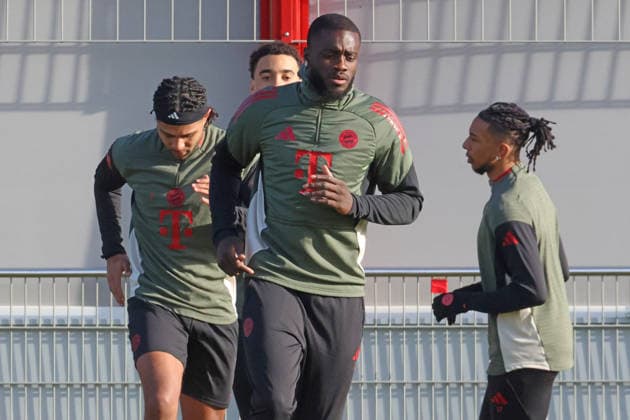 2 Dayot Upamecano, 7 Serge Gnabry, 42 Jamal Musiala, 17 Michael Olise, run, Portraet, Portrait, Football final training UEFA Champions League match PSV Eindhoven vs FC Bayern München 27 01 2026 Training ground, Säbenerstr PHOTO Mladen Lackovic LakoPress
