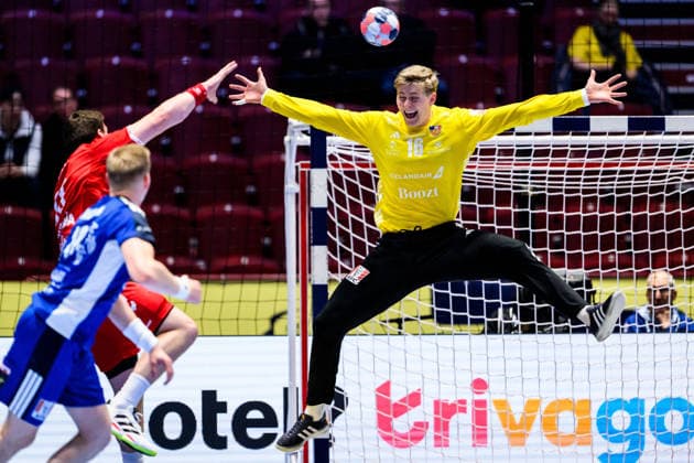 260127 Goalkeeper Viktor Hallgrimsson of Iceland during the EHF European Handball Championship main round match between Switzerland and Iceland on January 27, 2026 in Malmö Photo Petter Arvidson BILDBYRAN kod PA PA1140 handball handboll handball handbolls em 2026 schweiz island ehf european handball championship switzerland iceland bbeng  Copyright: PETTERxARVIDSON BB260127PA008