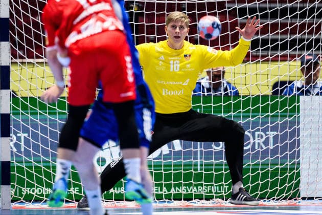 260127 Goalkeeper Viktor Hallgrimsson of Iceland during the EHF European Handball Championship main round match between Switzerland and Iceland on January 27, 2026 in Malmö Photo Petter Arvidson BILDBYRAN kod PA PA1140 handball handboll handball handbolls em 2026 schweiz island ehf european handball championship switzerland iceland bbeng  Copyright: PETTERxARVIDSON BB260127PA032