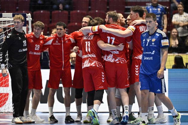 MALMÖ, SVERIGE 20260127 Swiss players celebrate after the 2026 EHF European Men s Handball Championship the EHF Euro 2026 main round match between Switzerland and Iceland at Malmö Arena, in Malmö, Sweden, on January 27, 2026 MALMÖ SVERIGE x50090x  Copyright: xJohanxNilsson TTx EHF EURO 2026 SWITZERLAND-ICELAND