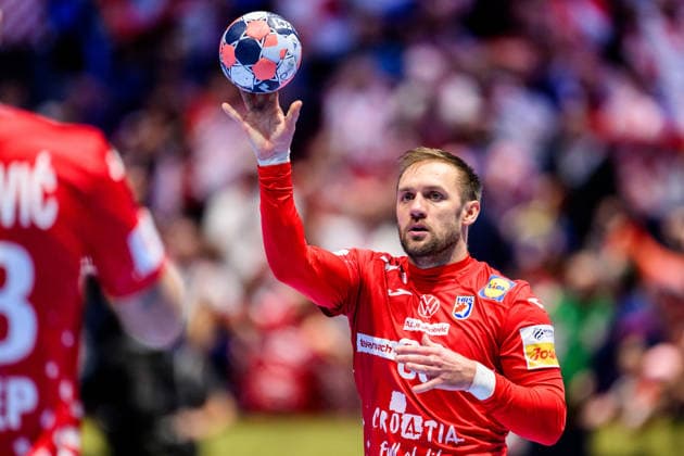 260127 Luka Cindric of Croatia during the EHF European Handball Championship main round match between Slovenia and Croatia on January 27, 2026 in Malmö Photo Petter Arvidson BILDBYRAN kod PA PA1141 handball handball handballs em 2026 slovenien slovenia croatia kroatien ehf european handball championship bbeng grappa33  Copyright: PETTERxARVIDSON BB260127PA079