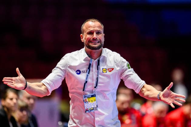 260127 Head coach Uros Zorman of Slovenia during the EHF European Handball Championship main round match between Slovenia and Croatia on January 27, 2026 in Malmö Photo Petter Arvidson BILDBYRAN kod PA PA1141 handball handball handball handballs em 2026 slovenien slovenia croatia kroatien ehf european handball championship bbeng grappa33  Copyright: PETTERxARVIDSON BB260127PA085