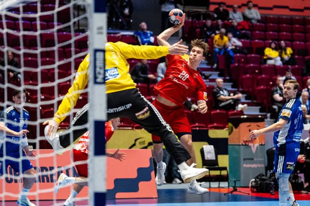 Switzerland v Iceland, EHF EURO 2026, Malmo, Sweden Malmo, Sweden. 27th of January, 2026. Luca Sigrist (28) of Switzerland seen during the mens EHF Euro 2026 match between Switzerland and Iceland at Malmo Arena in Malmo. Sweden, Malmo, Malmö Arena  Copyright: xGonzalesxPhoto TobiasxJorgensenx
