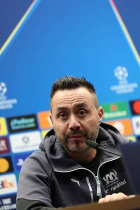 Marseille s head coach Roberto De Zerbi pictured during a press conference, PK, Pressekonferenz of French soccer team Olympique de Marseille, on Tuesday 27 January 2026 in Brugge. The team is preparing for tomorrow s game against Belgian Club Brugge KV, on day eight of the League phase of the UEFA Champions League tournament. KURTxDESPLENTER  x159065689x