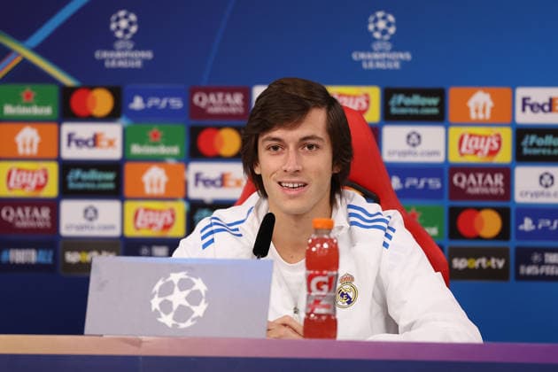 FBL UEFA Champions League 2025 26 press conference SL Benfica Real Madrid Alvaro Carreras Real Madrid laughs in the press conference before the UEFA Champions League 2025 26 League Phase MD8 match between Sport Lisboa e Benfica and Real Madrid at Estadio da Luz on 27 January 2026 in Lisbon, Portugal Copyright: JoaquimxFerreira