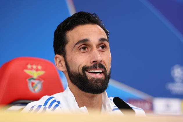 FBL UEFA Champions League 2025 26 press conference SL Benfica Real Madrid coach Alvaro Arbeloa Real Madrid laughs during the press conference before the UEFA Champions League 2025 26 League Phase MD8 match between Sport Lisboa e Benfica and Real Madrid at Estadio da Luz on 27 January 2026 in Lisbon, Portugal Copyright: JoaquimxFerreira