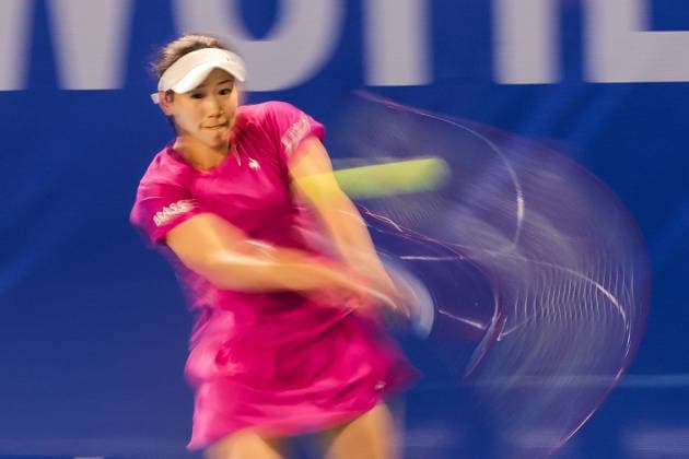 (260127) -- MANILA, Jan. 27, 2026 -- Hibino Nao of Japan hits a return during the women s singles round of 32 match between Sakatsume Himeno and Hibino Nao of Japan at the WTA, Tennis Damen Philippine Women s Open in Manila, the Philippines, Jan. 27, 2026. ) (SP)PHILIPPINES-MANILA-TENNIS-WTA PHILIPPINE WOMEN S OPEN-SINGLES RouellexUmali 
