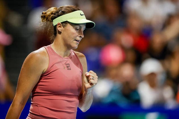 Philippine Women s Open - Day two Tatjana Maria of Germany in action against Leolia Jeanjean of France during day two of the Philippine Women s Open in Manila, Philippines on January 27, 2026. The Philippine Women s Open runs from January 26 to 31 2026. MANILA Philippines  Copyright: xMATRIXxIMAGESx xMARKxCRISTINOx