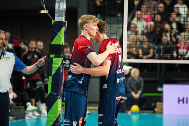 Volleyball I Men I Season 2025 2026 I CEV Champions League I CLVM72 I SVG Lüneburg Asseco Resovia Rzeszow I 27 01 2026 Axel Valdemar Juul Larsen 18, SVG Lüneburg is substituted for Joscha Kunstmann 7, SVG Lüneburg Copyright: xLobeca Bjorn-OlexKehmx