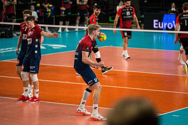 Volleyball I Men I Season 2025 2026 I CEV Champions League I CLVM72 I SVG Lüneburg Asseco Resovia Rzeszow I 27 01 2026 Axel Valentin Enlund 17, SVG Lüneburg screams with joy on the field for a point win Copyright: xLobeca Bjorn-OlexKehmx