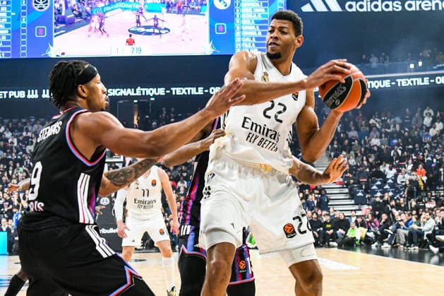 BASKET : Paris Basketball vs Real Madrid - Euroligue - JournÃ e 25 - 27 01 26 Walter Tavares (Real Madrid) ParisFrance  Copyright: xBaptistexAutissierx