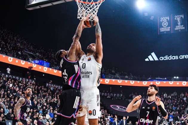 BASKET : Paris Basketball vs Real Madrid - Euroligue - JournÃ e 25 - 27 01 26 Trey Lyles (Real Madrid) Allan Dokossi (Paris Basketball) ParisFrance  Copyright: xBaptistexAutissierx