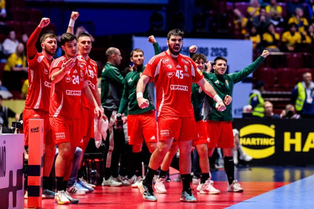 260127 Miklos Rosta of Hungary celebrates during the EHF European Handball Championship main round match between Sweden and Hungary on January 27, 2026 in Malmö Photo Petter Arvidson BILDBYRAN kod PA PA1142 handball handball handballs em 2026 sverige sweden hungary ehf european handball championship ungern bbeng jubel  Copyright: PETTERxARVIDSON BB260127PA214