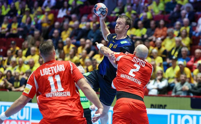 Sweden v Hungary - MenÂ s EHF EURO 2026 MALMO, SWEDEN - JANUARY 27: Felix Claar of Sweden in action during the Men s EHF Euro 2026 match between Sweden adn Hungary at Malmo Arena on January 27, 2026 in Malmo, Sweden.  SanjinxStrukic PIXSELL