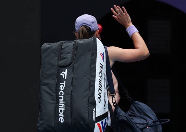 January 28, 2026, Melbourne, Victoria, Australia: IGA SWIATEK of Poland after the match against E. Rybakina of Kazakhstan in the quarter final of Australian Open, Melbourne, Australia. Swiatek lost 5:7, 1:6. Melbourne Australia - ZUMAc278 20260128_zsp_c278_024 Copyright: xMarcinxCholewinskix