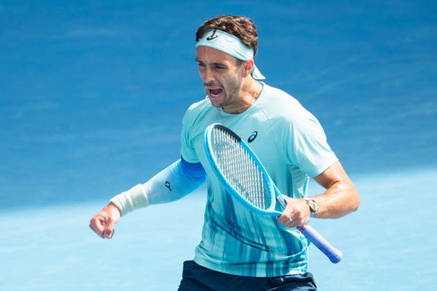 January 28, 2026: 5th seed LORENZO MUSETTI of Italy in action against 4th seed NOVAK DJOKOVIC of Serbia on Rod Laver Arena in a Men s Singles Quarterfinals match on day 11 of the 2026 Australian Open in Melbourne, Australia. Cal Media Melbourne Australia - ZUMAc04_ 20260128_faf_c04_021 Copyright: xSydneyxLowx