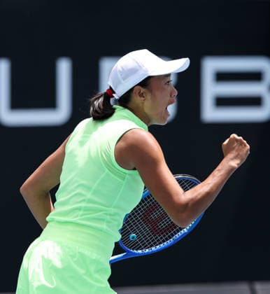 (260128) -- MELBOURNE, Jan. 28, 2026 -- Zhang Shuai celebrates scoring during the women s doubles quarterfinal match between Zhang Shuai (China) Elise Mertens (Belgium) and Wu Fang-Hsien (Chinese Taipei) Hozumi Eri (Japan) at the Australian Open tennis tournament in Melbourne, Australia, Jan. 28, 2026. ) (SP)AUSTRALIA-MELBOURNE-TENNIS-AUSTRALIAN OPEN-WOMEN S DOUBLES-QUARTERFINALS MaxPing 
