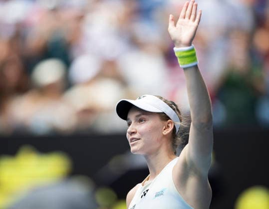 (260128) -- MELBOURNE, Jan. 28, 2026 -- Elena Rybakina greets spectators after winning the women s singles quarterfinal match between Elena Rybakina of Kazakhstan and Iga Swiatek of Poland at the Australian Open tennis tournament in Melbourne, Australia, Jan. 28, 2026. (Photo by Xinhua) (SP)AUSTRALIA-MELBOURNE-TENNIS-AUSTRALIAN OPEN-WOMEN S SINGLES-QUARTERFINALS HuxJingchen 