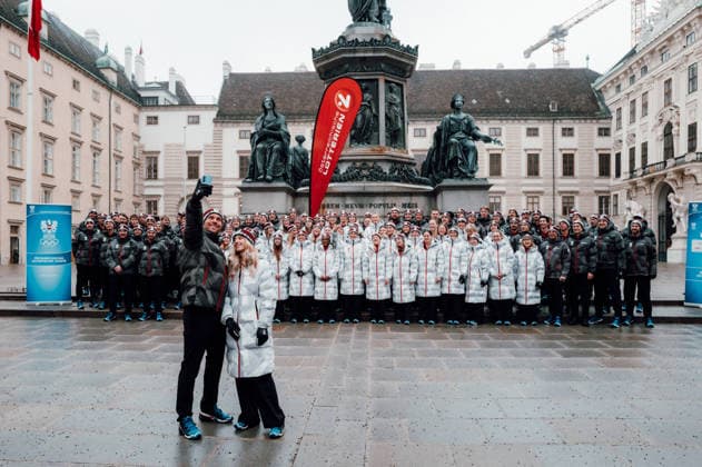 OLYMPICS - Winter Olympic Games, Olympische Spiele, Olympia, OS Milano Cortina 2026 VIENNA,AUSTRIA,28.JAN.26 - OLYMPICS - Winter Olympic Games Milano Cortina 2026, preview, Vereidigung Olympic Team Austria. Image shows Benjamin Karl, Anna Gasser (AUT) and all athletes in the background.  GEPAxpictures xAlexanderxSolc