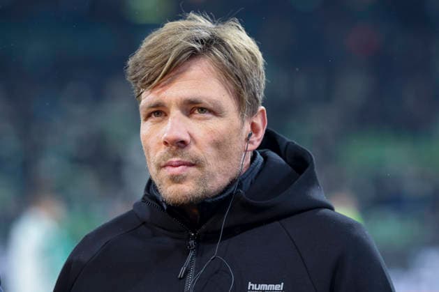 Managing Director Professional Football Sport Clemens Fritz Werder Bremen looks disappointed, Bundesliga, SV Werder Bremen v TSG Hoffenheim, Weserstadion, January 27, 2026 in Bremen, Germany Photo by Marco Steinbrenner DeFodi Images Managing Director Professional Football Sport Clemens Fritz Werder Bremen looks disappointed, Bundesliga, SV Werder Bremen v TSG Hoffenheim, Weserstadion, January 27, 2026 in Bremen, Germany Photo by Marco Steinbrenner DeFodi Images DFL regulations prohibit any use of photographs as image sequences and or quasi video