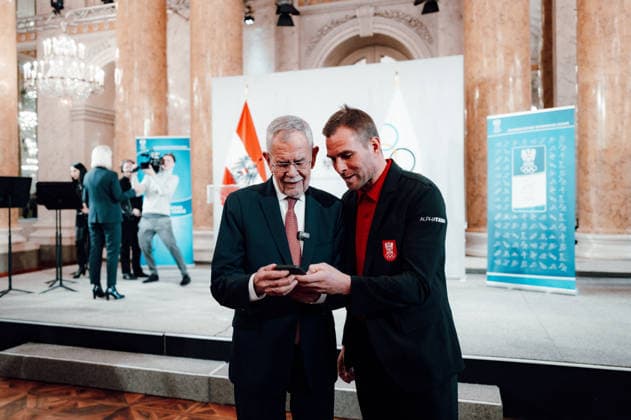 OLYMPICS - Winter Olympic Games, Olympische Spiele, Olympia, OS Milano Cortina 2026 VIENNA,AUSTRIA,28.JAN.26 - OLYMPICS - Winter Olympic Games Milano Cortina 2026, preview, Vereidigung Olympic Team Austria. Image shows president Alexander Van Der Bellen and Benjamin Karl (AUT).  GEPAxpictures xAlexanderxSolc